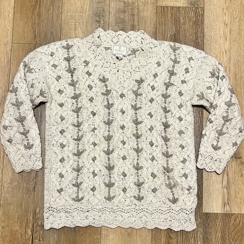 VTG Express Tricot Hand Knit Floral Sweater M Cream Angora Wool Grandma Cottage